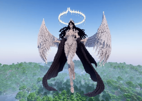 chica angel gigante